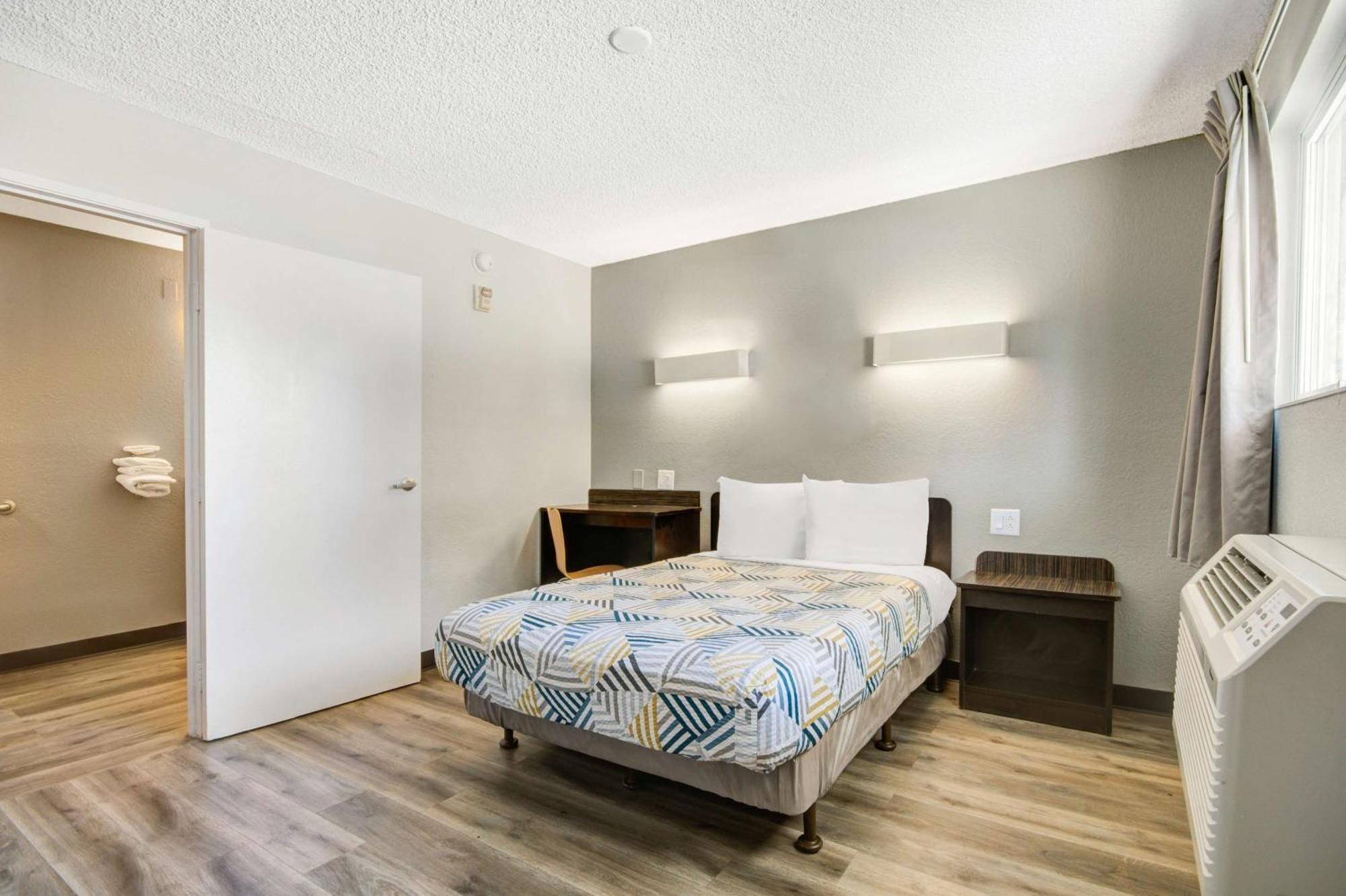 Motel 6-San Jose, Ca - Airport Bagian luar foto