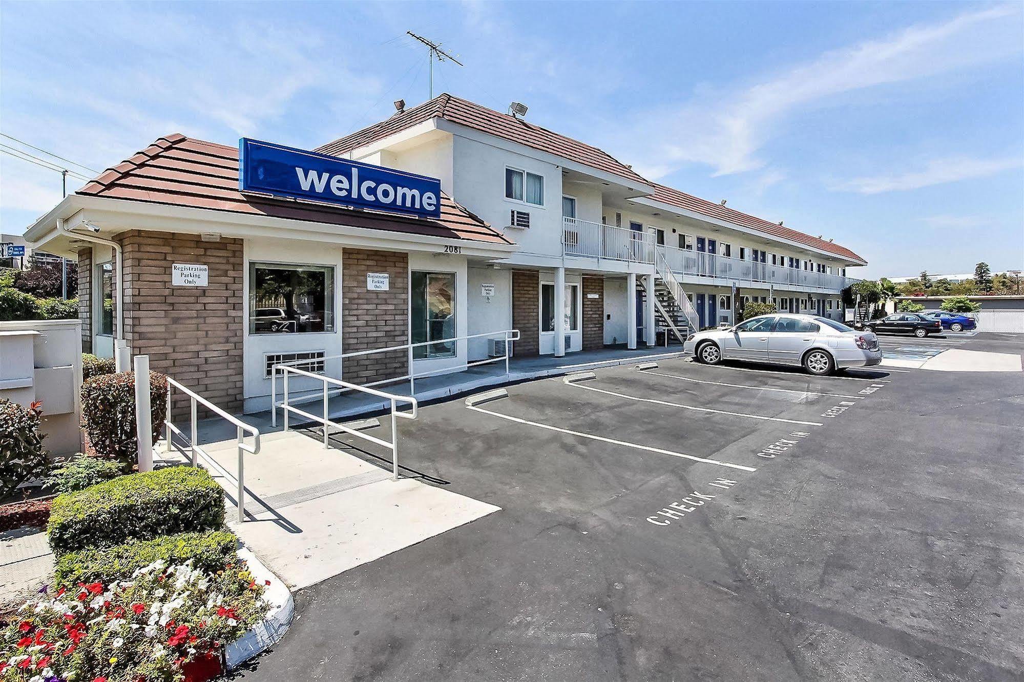 Motel 6-San Jose, Ca - Airport Bagian luar foto