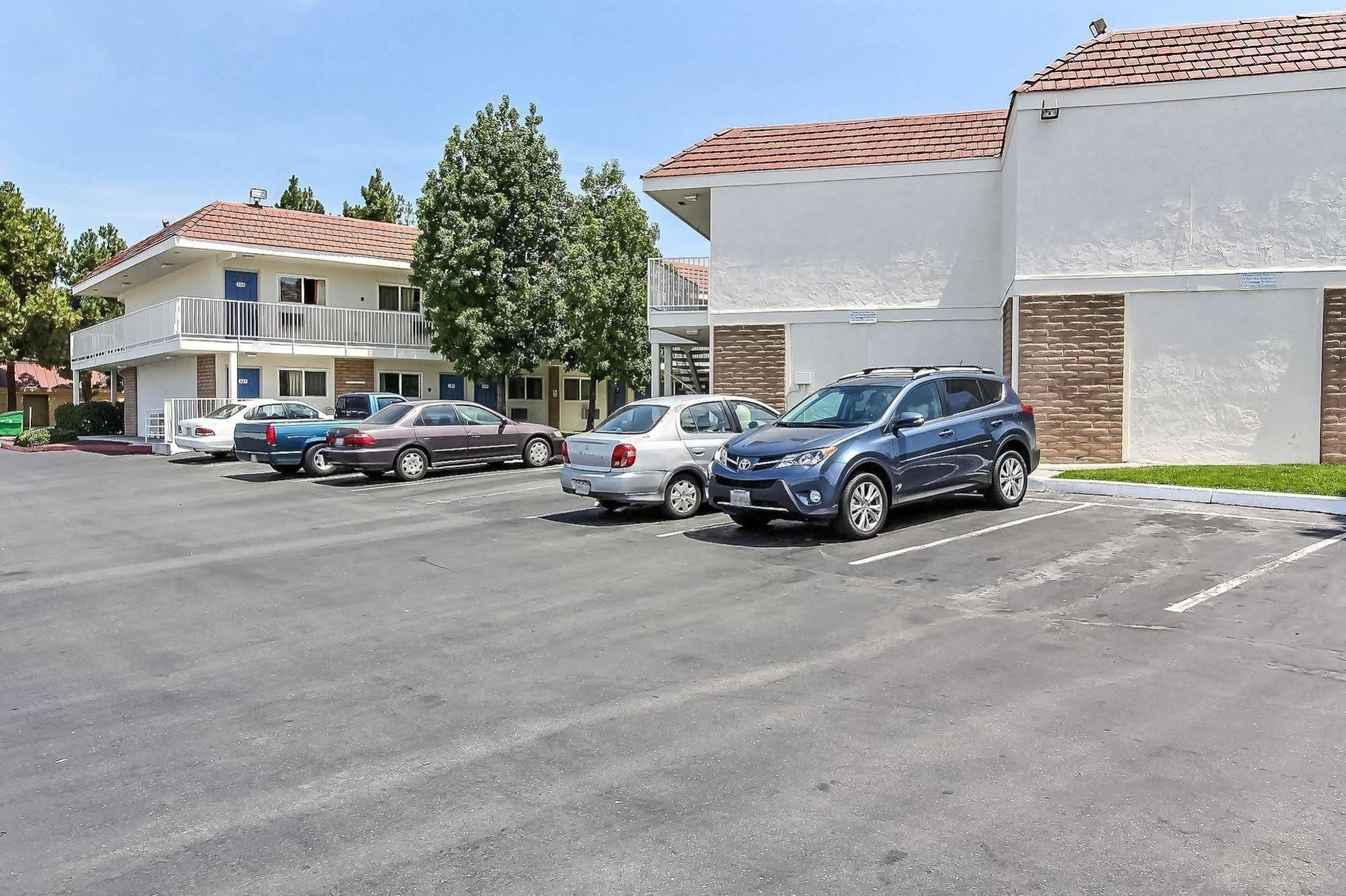 Motel 6-San Jose, Ca - Airport Bagian luar foto